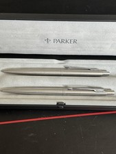 Vintage Parker Jotter Refillable Stainless Steel Ball Pen & Pencil Set (1990s) picture