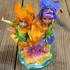 Mattel Barbie Fairytopia Petal Pixie Dolls Purple Organza & Orange Omma w Stand  picture