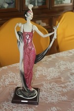 Giuseppe Armani Figurine Mint | 386C “Lady with Powder Puff” LTD ED# 1803/5000 picture