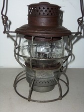 ANTIQUE L.V.R.R. RAILROAD ADLAKE 200 LANTERN WITH L.V.R.R. ADLAKE KERO GLOBE picture