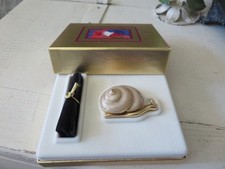 Vintage Estee Lauder Compact w Box & Bag Cream Snail FULL & EXCELLENT Unused picture