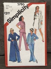 Vintage 1982 Simplicity 5786 Pajamas Nightshirt Robe Size S 10-12 UNCUT picture
