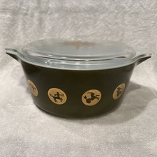 Vintage 1961 PYREX Zodiac 475-B Avocado Green Casserole Dish With Lid 2.5Qt picture