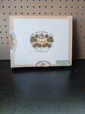 H. Upman Fabrica De Tabacos Wooded Cigar Box Torpedo 25 picture