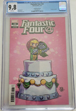 FANTASTIC FOUR #32 CGC 9.8 GRADED 2021 MARVEL SKOTTIE YOUNG VARIANT DR DOOM picture