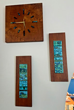 1963 Harris Strong Tile Burl Wall Clock & 2 Hanging Mid Century MCM Art picture