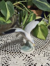 Vintage 1968 GOEBEL W.GERMANY SILVER GULL SEAGULL FIGURINE Statue CV76  picture
