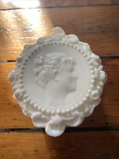 Vintage 1950s  Fostoria Jenny Lind White Milk Glass Cameo Trinket Box 3.5”x 3.5” picture