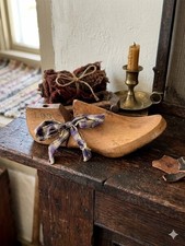 Vintage R Whitton Northampton Wooden Shoe Last L93 Size 3.5 Women High Heel Form picture