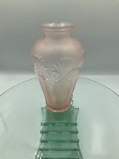 VTG ART DECO 80’S REVIVAL Frosted Pink Glass Vase 6” x 2” Embossed Palm trees picture