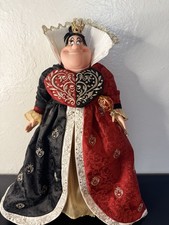 DISNEY FAIRYTALE ALICE IN WONDERLAND QUEEN OF HEARTS DESIGNER DOLL  picture