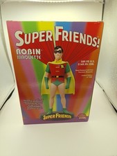Super Friends Robin 8 3/4