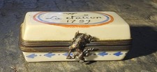 Vintage French Porcelain Hinged Box W La Nation 1789 Revolution Figural Clasp picture
