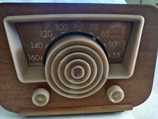 Vintage 1948 Wards Airline Wood Tube Radio 84BR-1816A Mid Century Deco Display picture