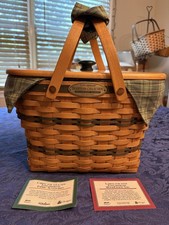 Longaberger Traditions Collection 1997 Fellowship basket set with wood lid picture