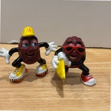Vintage 1980s California Raisins PVC Figures Roller Skater & Surfer Set Hardees picture