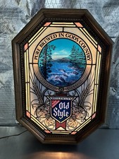 Vintage 1982 Heileman’s Old Style Beer Lighted Water Motion Sign picture