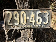 MISSOURI 1932 License Plate # 290-463 picture