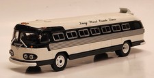 Corgi Vintage Bus Lines US54209 Flxible Clipper-King Wars Bus Company 1/50 picture