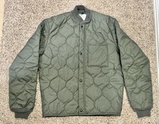 Genuine US Air Force USAF Flyers CWU-9/P Quilted Liner Jacket - Size Small picture