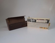 Sanyo 10S P10N 3 Band 10 Transistor Radio Transcontinental Vintage Japan  picture