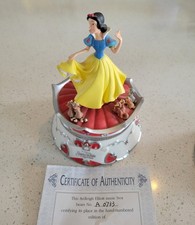 Disney Ardleigh Elliott - Snow White - Music Box Dreams Come True With COA picture