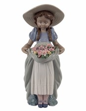 Lladro 6756 Bountiful Blossoms Figurine Made In Spain - READ picture