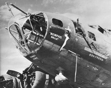 B&W WW2 Photo WWII B-17 Memphis Belle Nose Art USAAF World War Two US Army Air  picture