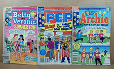 Lot of 3 ~ Archie Giant Series #598, 601, 604 picture