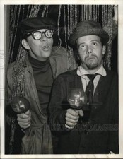 1959 Press Photo Joseph Conley and Henry McCann In a Scene From 