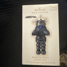 2009 Hallmark Keepsake Forbidden Planet Robby The Robot Ornament - TESTED picture