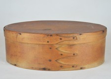 ANTIQUE 19TH C. BENTWOOD OVAL SHAKER PANTRY BOX - 4 FINGERS - 10
