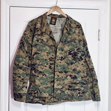 American Apparel Inc. Men's Sz Med Reg US Marines Digital Camo Button Up Jacket picture