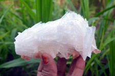 scolecite srpay w/ stilbite formation minerals specimen j-7 picture