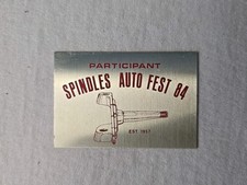 VINTAGE METAL 1984 SPINDLES AUTO FEST CAR MEET DASHBOARD PLATE picture