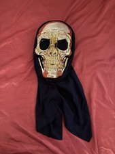 Gold Skull Halloween Mask picture
