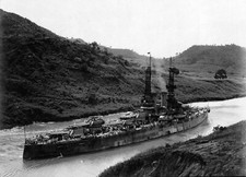 WW2 WWII Photo World War Two  USS Wyoming BB-32 Transiting Panama Canal 1919 picture