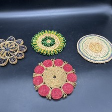 4 Vtg Braided Straw Trivets Hot Pads Multi Colors 6 3/4”- 7” W picture