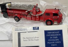 FRANKLIN MINT AMERICAN LAFRANCE SERIES 700 DIE CAST  FIRE ENGINE W/BOX & SHELF picture