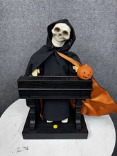 VTG 1990'S GEMMY ANIMATED GRIM REAPER PLAYING PIANO SKELTON RED EYES MOVES TESTD picture