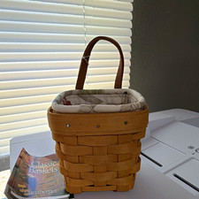 Longaberger 1999 Small Square Woven Storage Basket w/ Handle & Floral Liner picture