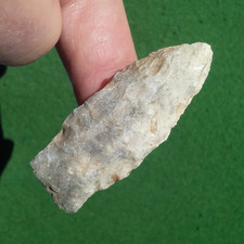 2-5/16 SCOTTSBLUFF HUMPHREYS CO W TENNESSEE ARROWHEAD Authentic Projectile Point picture