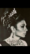 SIGNED Empress FARAH PAHLAVI of IRAN Collectible AUTOGRAPHED 8x10 HTF Photo RARE picture