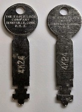 2 VINTAGE EAGLE FLAT SKELETON KEYS #4K24 picture