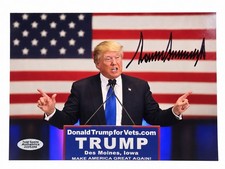 Donald Trump US President Signed Autographed 8x10 Iowa Rally Photograph w/ COA picture