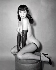 A Bettie Page Posing Without Clothes 4x6 PHOTO PRINT picture