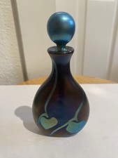 LUNDBERG STUDIOS ART GLASS PERFUME BOTTLE HEART VINE IRIDESCENT BLUE AURENE NICE picture