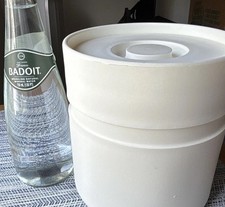 1970s Heller Ice Bucket Matte White Plastic Design Sergio Asti Made in USA picture