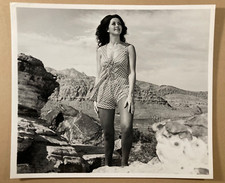 Retro Risqué leggy Las Vegas showgirl Kathy Saxe hot dancer pin-up photo picture