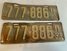 Vintage 1933 Illinois License Plates Matching Pair #777-886 Original ILL 33 picture